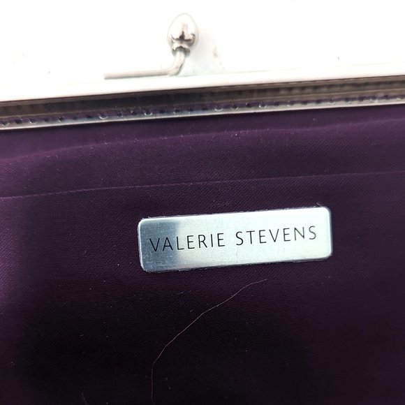 Valerie Stevens Cute Beaded Hinged Clutch Purse w shoulder chain - Picture 5 of 8